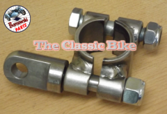 Flachbolzen mit Schelle 32 mm